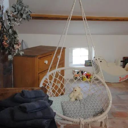 Dom wakacyjny Sycomore, Maison Familiale Avec Piscine Proche Des Plages Armissan